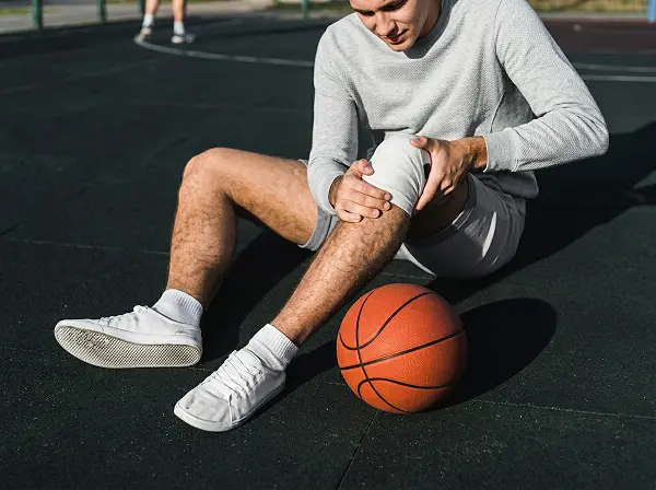 Basketball Knee Injury