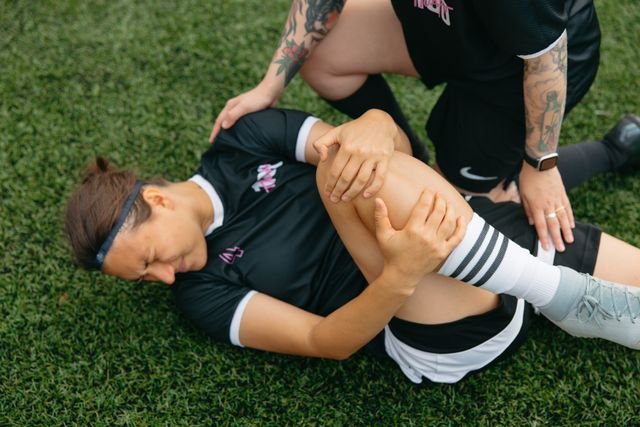 knee pain causes